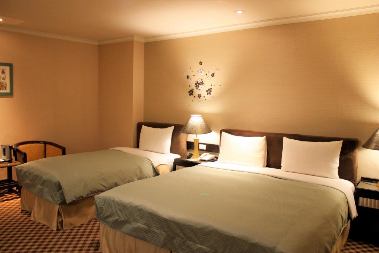Astar Hotel Тайпей Екстериор снимка